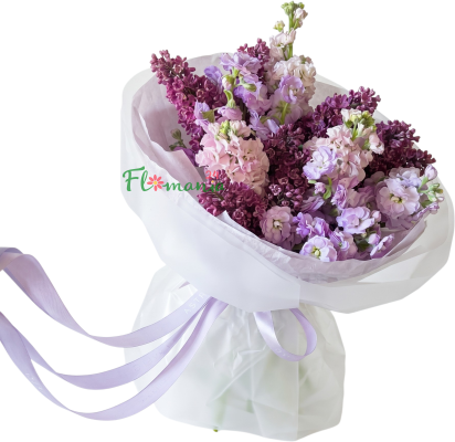 Букет «Лавандовые сны» из сирени и маттиолы